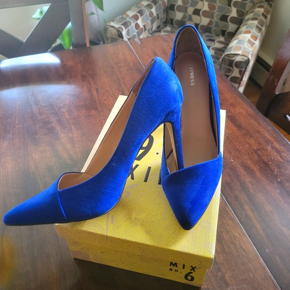 Royal Blue Express Pumps